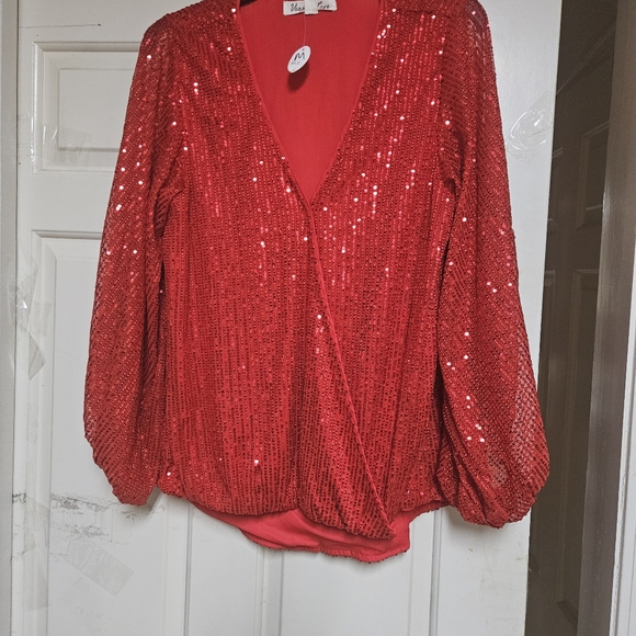 Red Sequin Women's Top - Picture 1 of 6